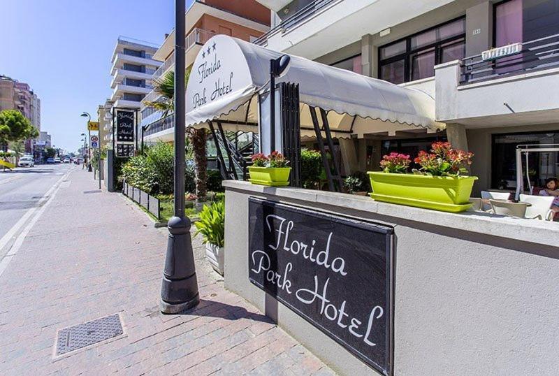 Florida Park Hotel Bellaria-Igea Marina Exterior foto