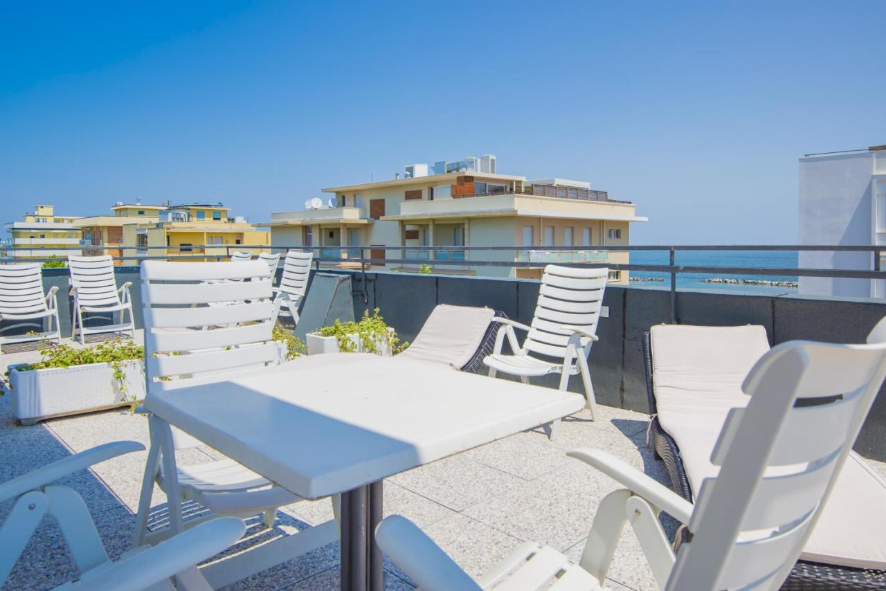 Florida Park Hotel Bellaria-Igea Marina Exterior foto